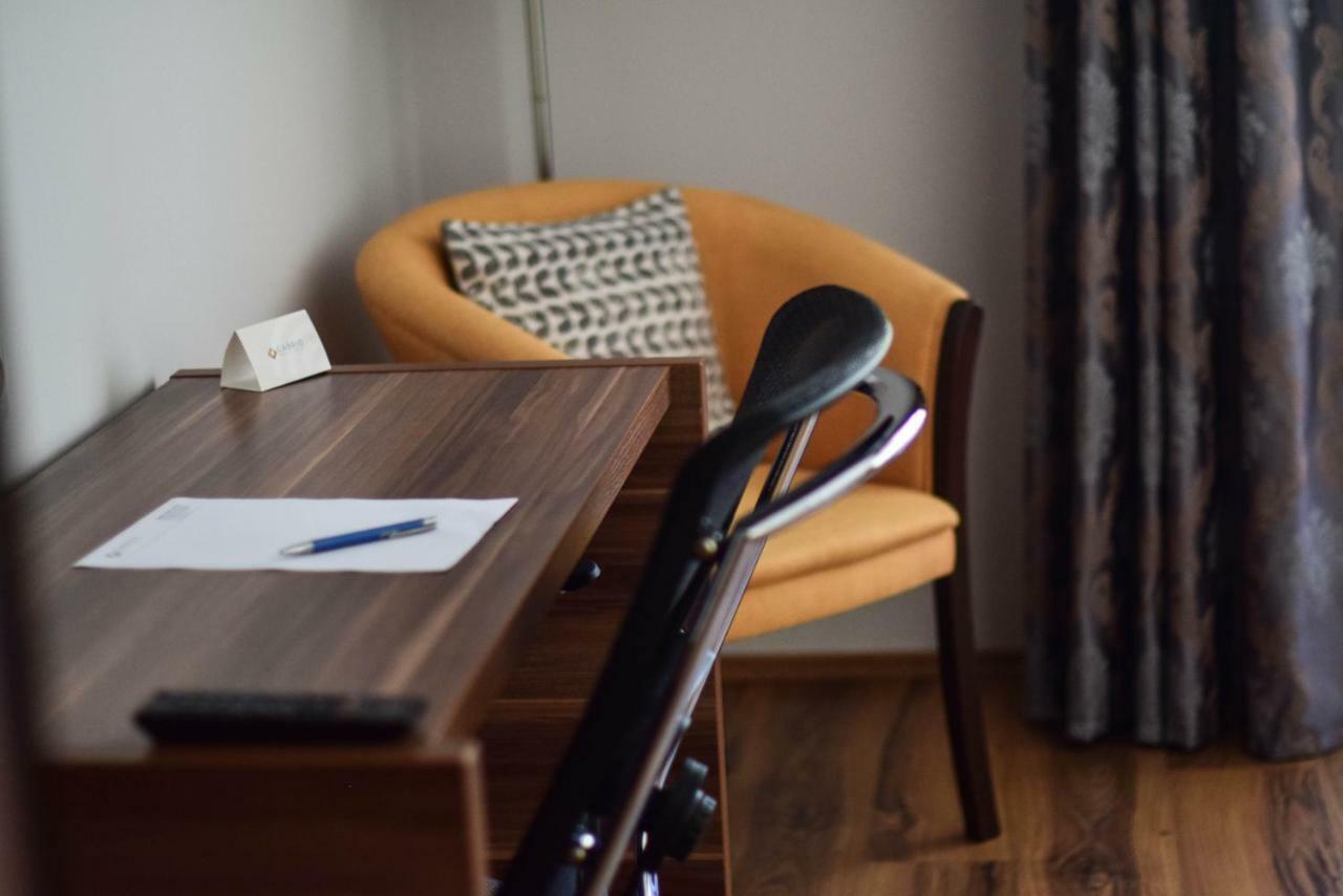 Cabrio Apart Hotel Cluj-Napoca Extérieur photo